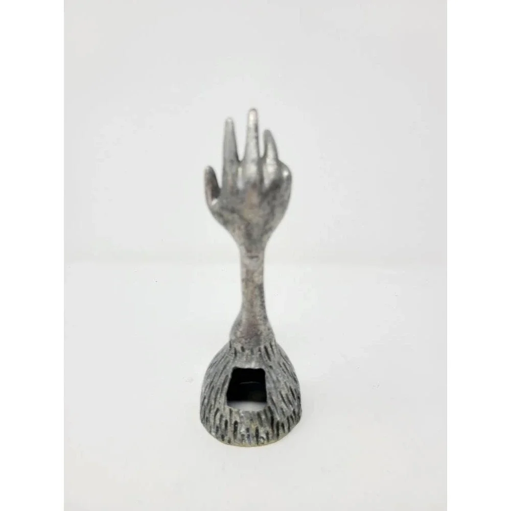 Vtg home decor metal statue ring jewelry holder rustic Artsy steampink